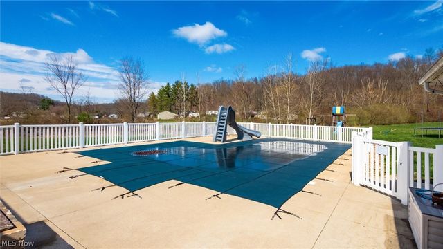 2435 Freedom Lane, Zanesville, OH 43701