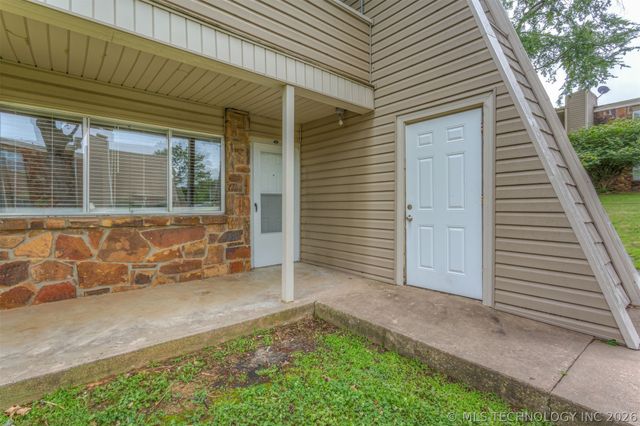 7329 S Yale Avenue 106, Tulsa, OK 74136