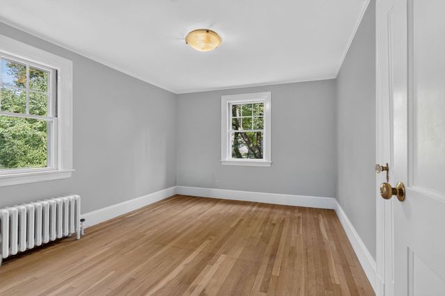12 Grantland Rd, Wellesley, MA 02481