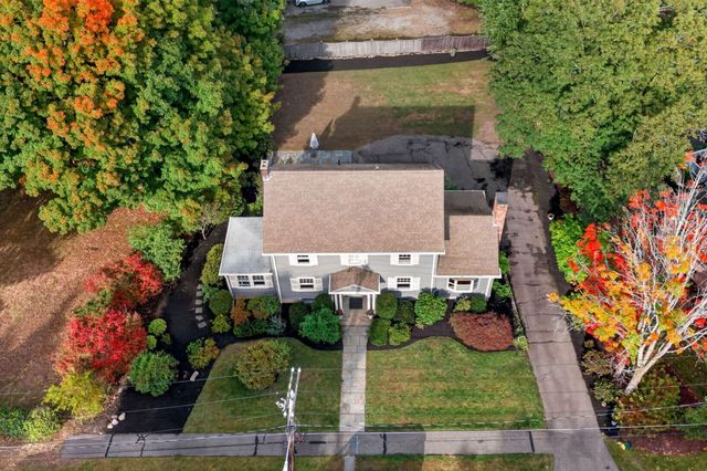 12 Grantland Rd, Wellesley, MA 02481