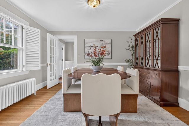 12 Grantland Rd, Wellesley, MA 02481