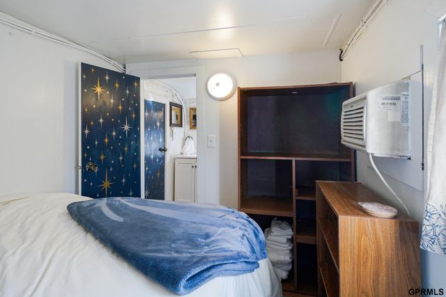 9 Old Lodge Road Road, Columbus, NE 68601