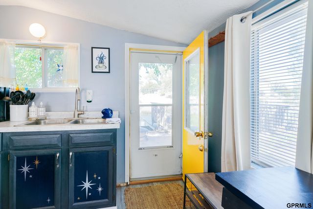 9 Old Lodge Road Road, Columbus, NE 68601