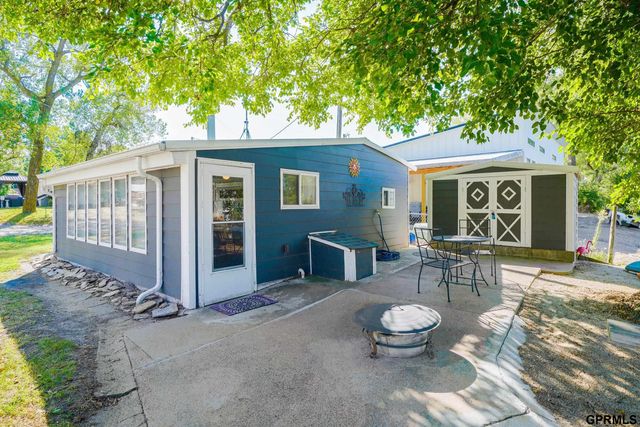 9 Old Lodge Road Road, Columbus, NE 68601