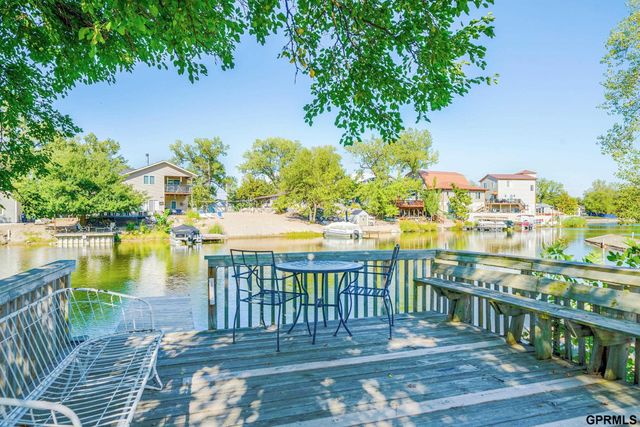 9 Old Lodge Road Road, Columbus, NE 68601