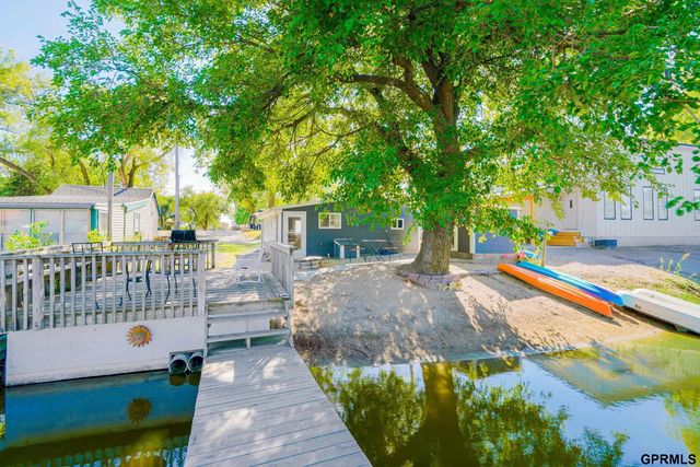 9 Old Lodge Road Road, Columbus, NE 68601