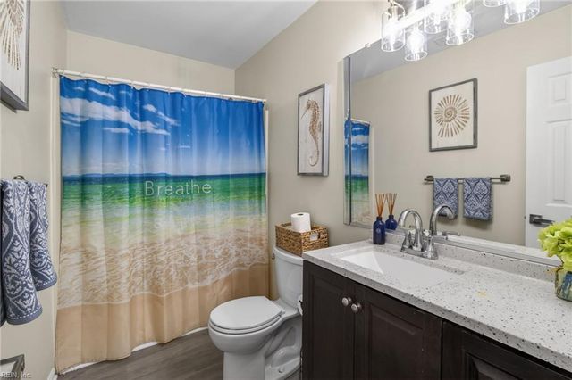 2122 Lyndora RD, Virginia Beach, VA 23454