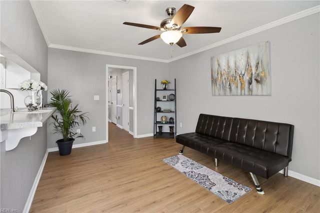 2122 Lyndora RD, Virginia Beach, VA 23454