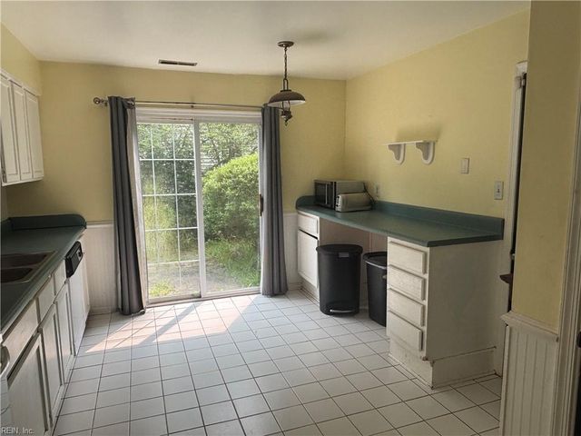 3904 Peridot PL, Virginia Beach, VA 23456