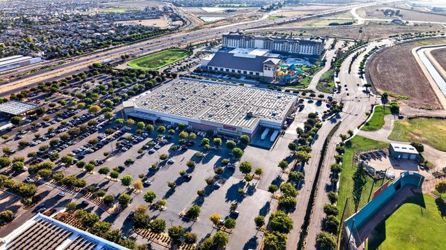 1824 Aberdeen Ct, Manteca, CA 95337