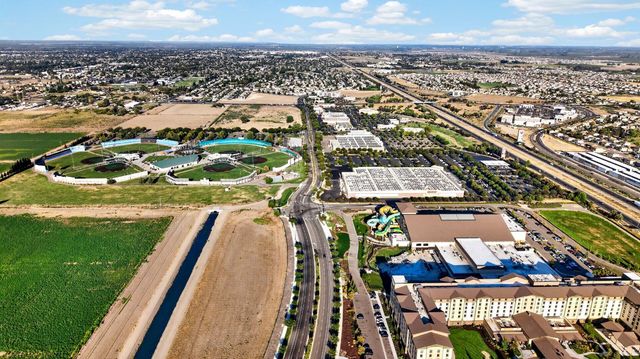 1824 Aberdeen Ct, Manteca, CA 95337