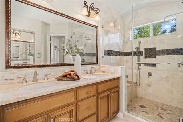 5 Pinewood, Coto De Caza, CA 92679