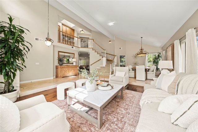 5 Pinewood, Coto De Caza, CA 92679