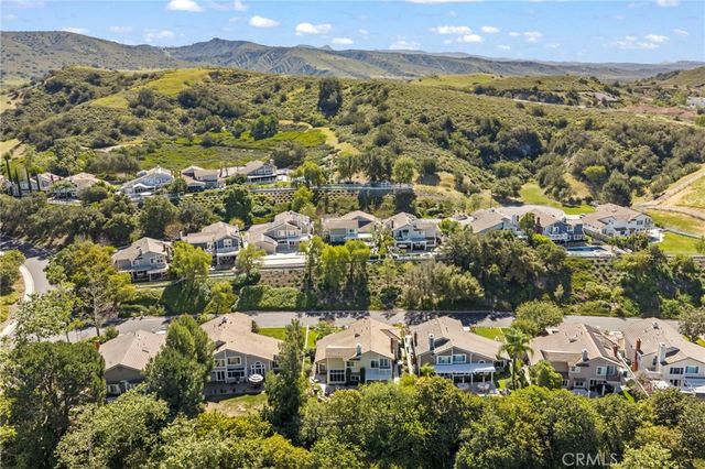5 Pinewood, Coto De Caza, CA 92679