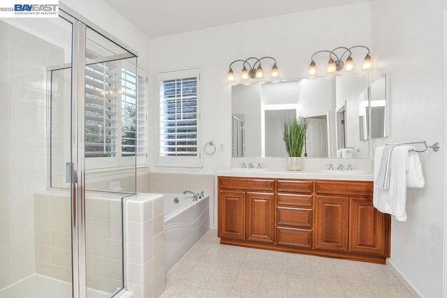 1621 Antica Dr, Brentwood, CA 94513