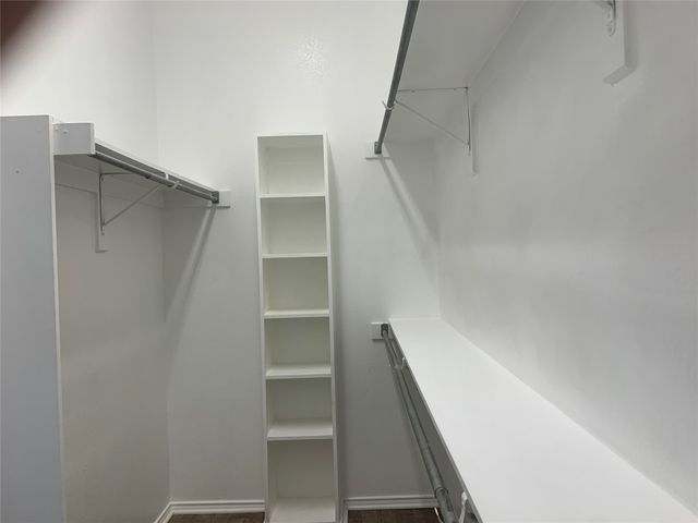 4725 Park Bend Drive, Fort Worth, TX 76137