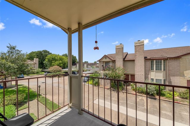 2120 El Paseo Street 802, Houston, TX 77054