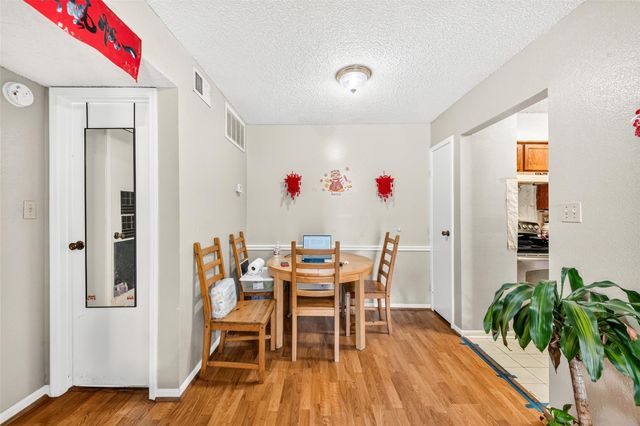 2120 El Paseo Street 802, Houston, TX 77054