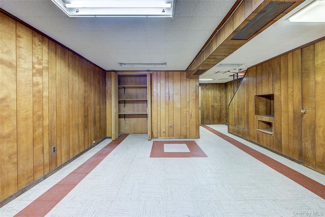 7533 168th Street, Fresh Meadows, NY 11366