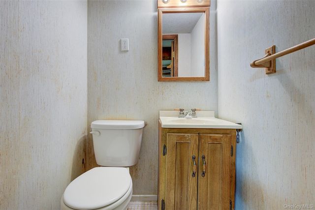 7533 168th Street, Fresh Meadows, NY 11366