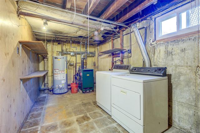 7533 168th Street, Fresh Meadows, NY 11366