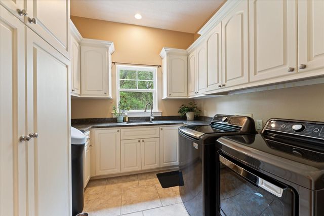 8512 Prince William Court, Montgomery, TX 77316