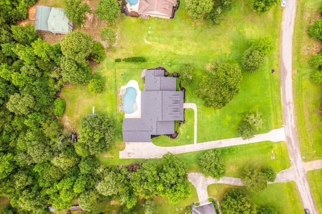 8512 Prince William Court, Montgomery, TX 77316
