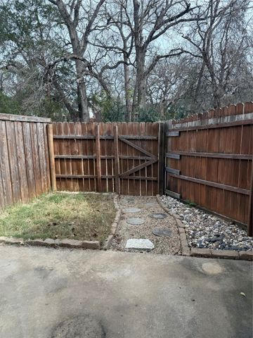 167 Merlin Way, Euless, TX 76039