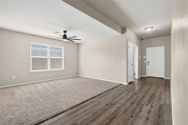 9209 NW 71st Street, Yukon, OK 73099