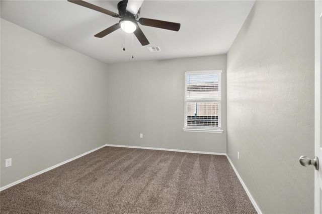 9209 NW 71st Street, Yukon, OK 73099
