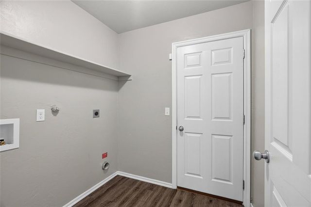 9209 NW 71st Street, Yukon, OK 73099