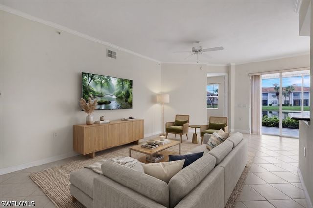 3058 Driftwood WAY 4407, Naples, FL 34109