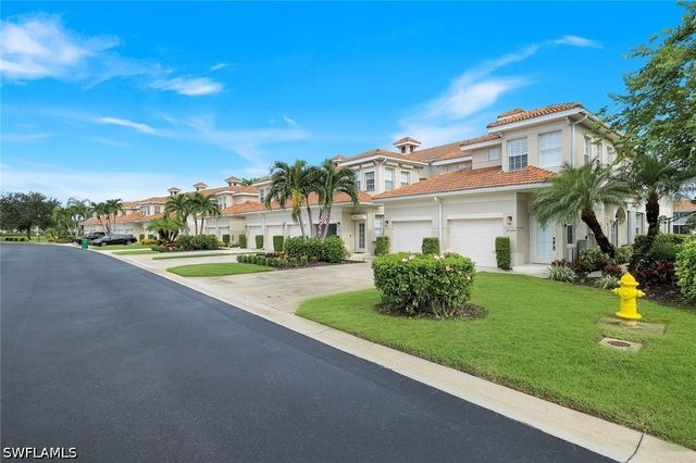 3058 Driftwood WAY 4407, Naples, FL 34109