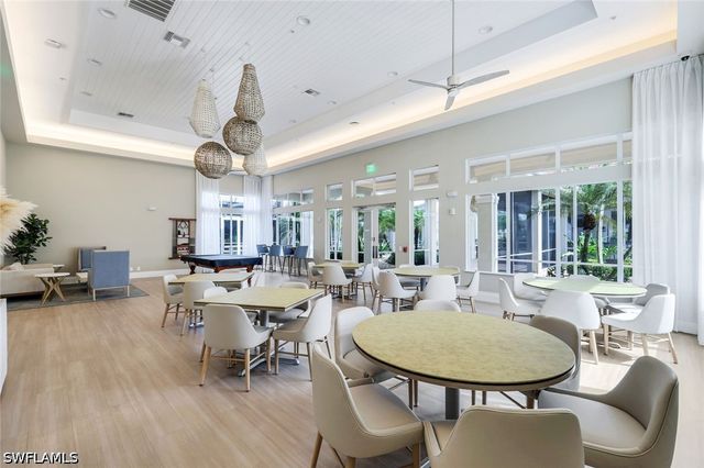 3058 Driftwood WAY 4407, Naples, FL 34109