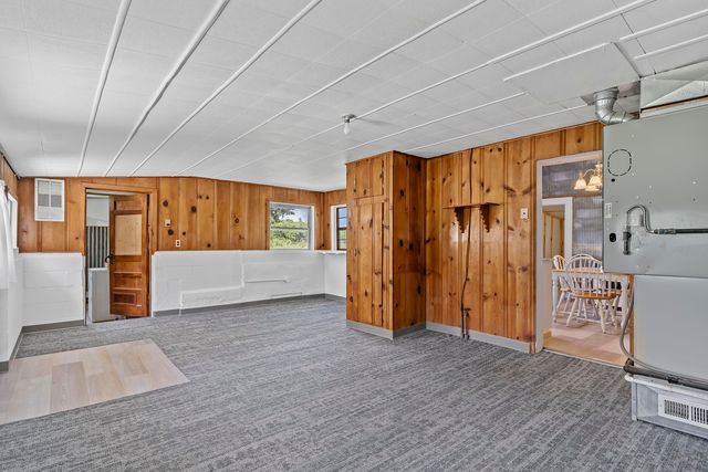 419 E New Melville Road, Willard, MO 65781