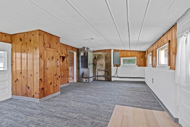419 E New Melville Road, Willard, MO 65781