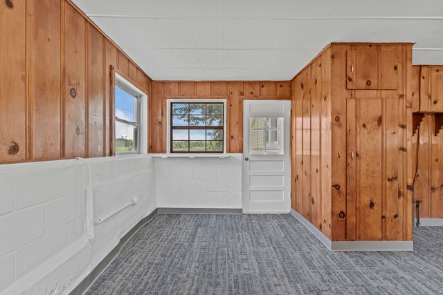 419 E New Melville Road, Willard, MO 65781