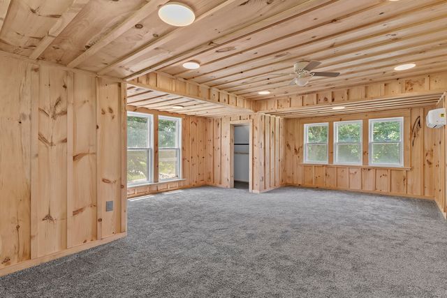 419 E New Melville Road, Willard, MO 65781