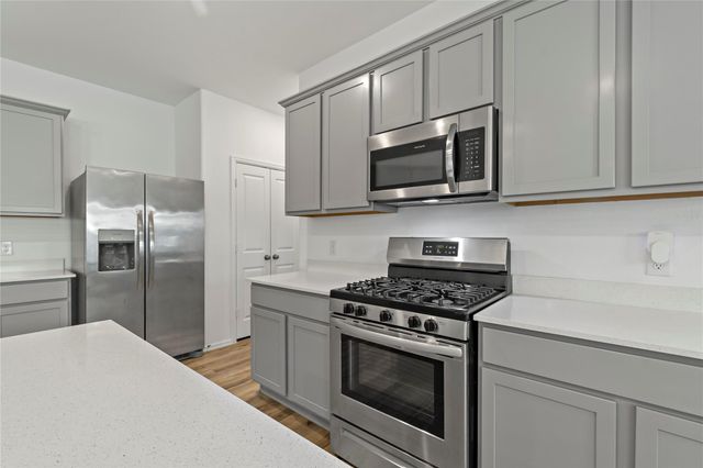 4818 Penton Meadow Lane, Rosharon, TX 77583