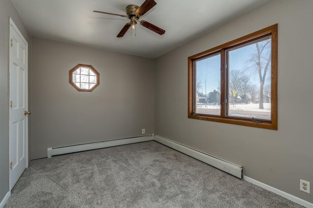 411 W Alden Street, Arlington, MN 55307