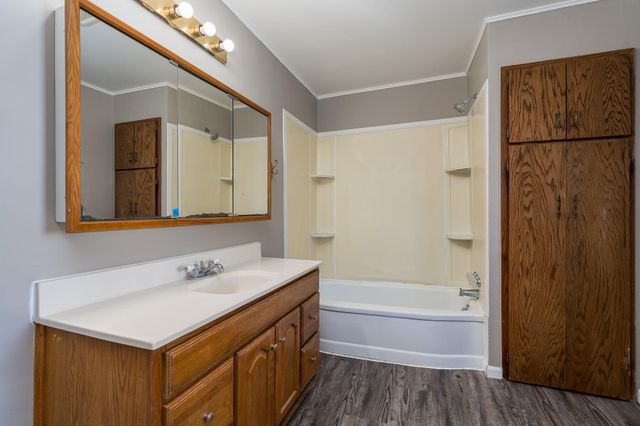 411 W Alden Street, Arlington, MN 55307