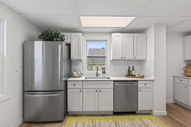 1806 Sherwood Avenue, Saint Paul, MN 55119