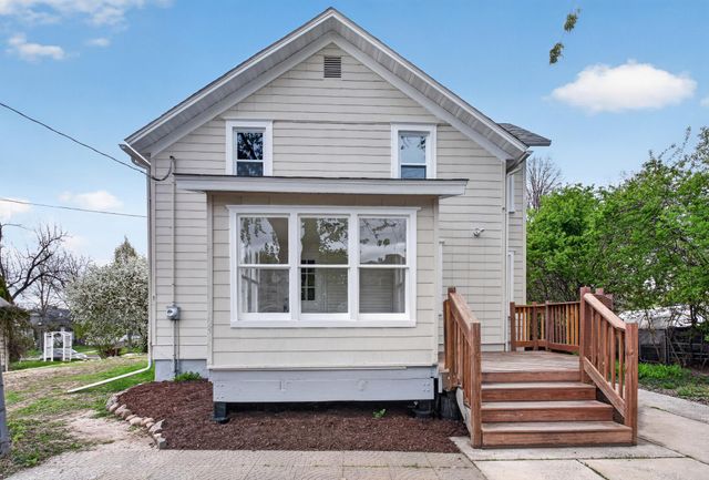1806 Sherwood Avenue, Saint Paul, MN 55119