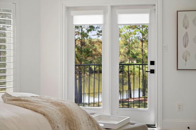 9822 Crestwater Circle, Magnolia, TX 77354