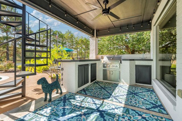 9822 Crestwater Circle, Magnolia, TX 77354