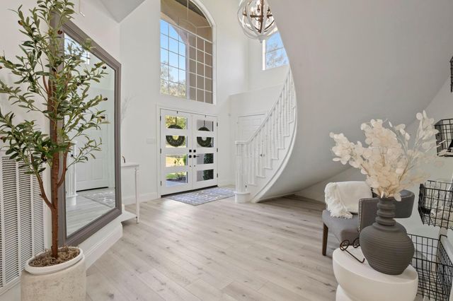 9822 Crestwater Circle, Magnolia, TX 77354