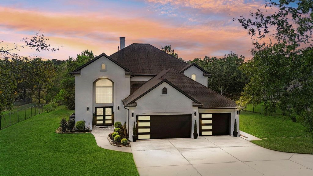 9822 Crestwater Circle, Magnolia, TX 77354