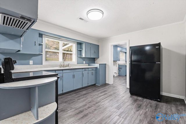 3513 Hideaway Drive, Guntersville, AL 35976