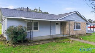 3513 Hideaway Drive, Guntersville, AL 35976
