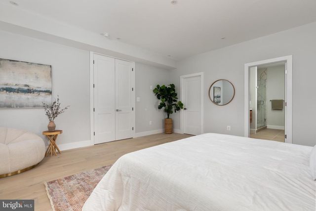 7435 NIGH RD, Falls Church, VA 22043